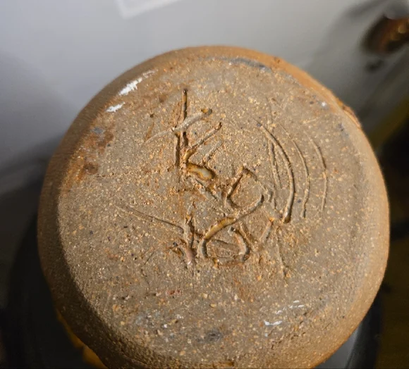 Handcrafted Signed Studio Pottery Ceramic Wabisabi Vase in Beige and Blue - Picture 10 of 13